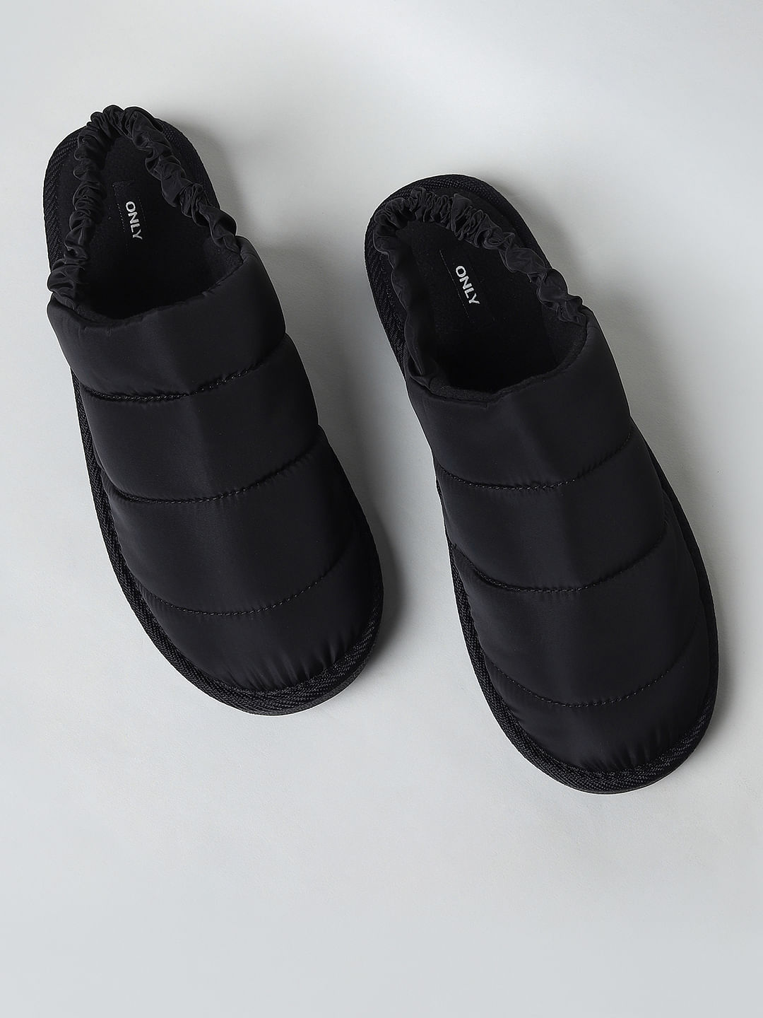 Black outlet home slippers