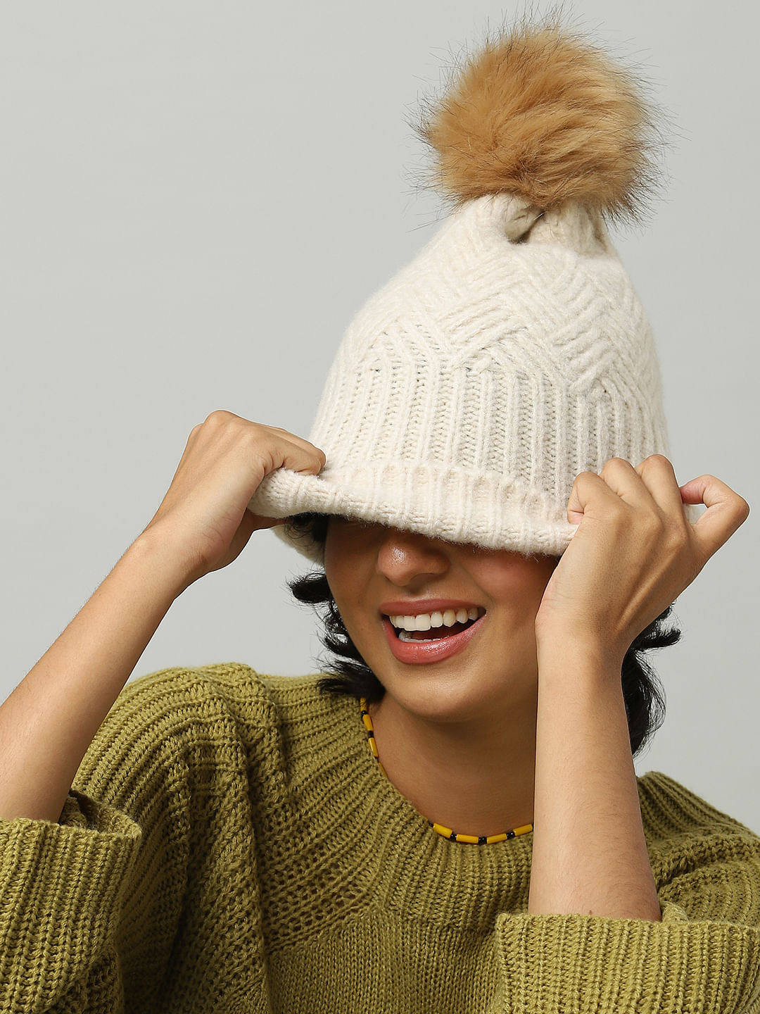 Barts Knitted Hat light grey casual look Accessories Caps Knitted Hats 