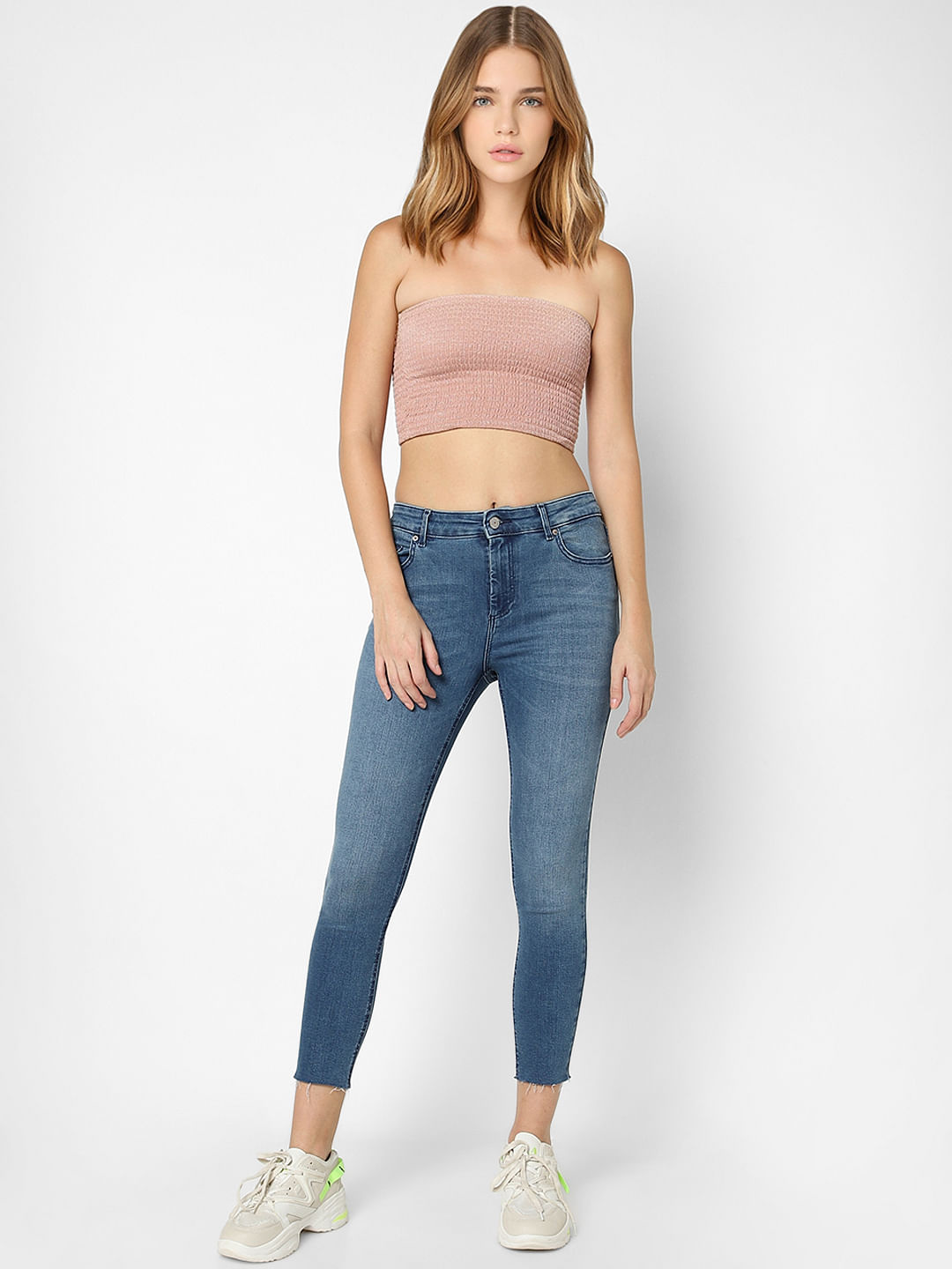 light blue cropped skinny jeans