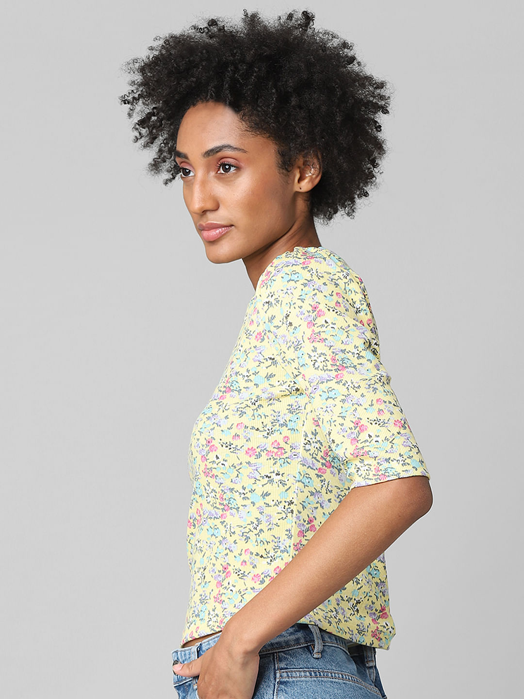 H&m yellow floral outlet top