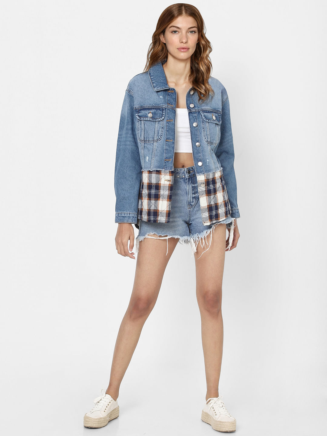 How To Style A Jean Jacket – 15 Fresh Outfit Ideas You Need To Try