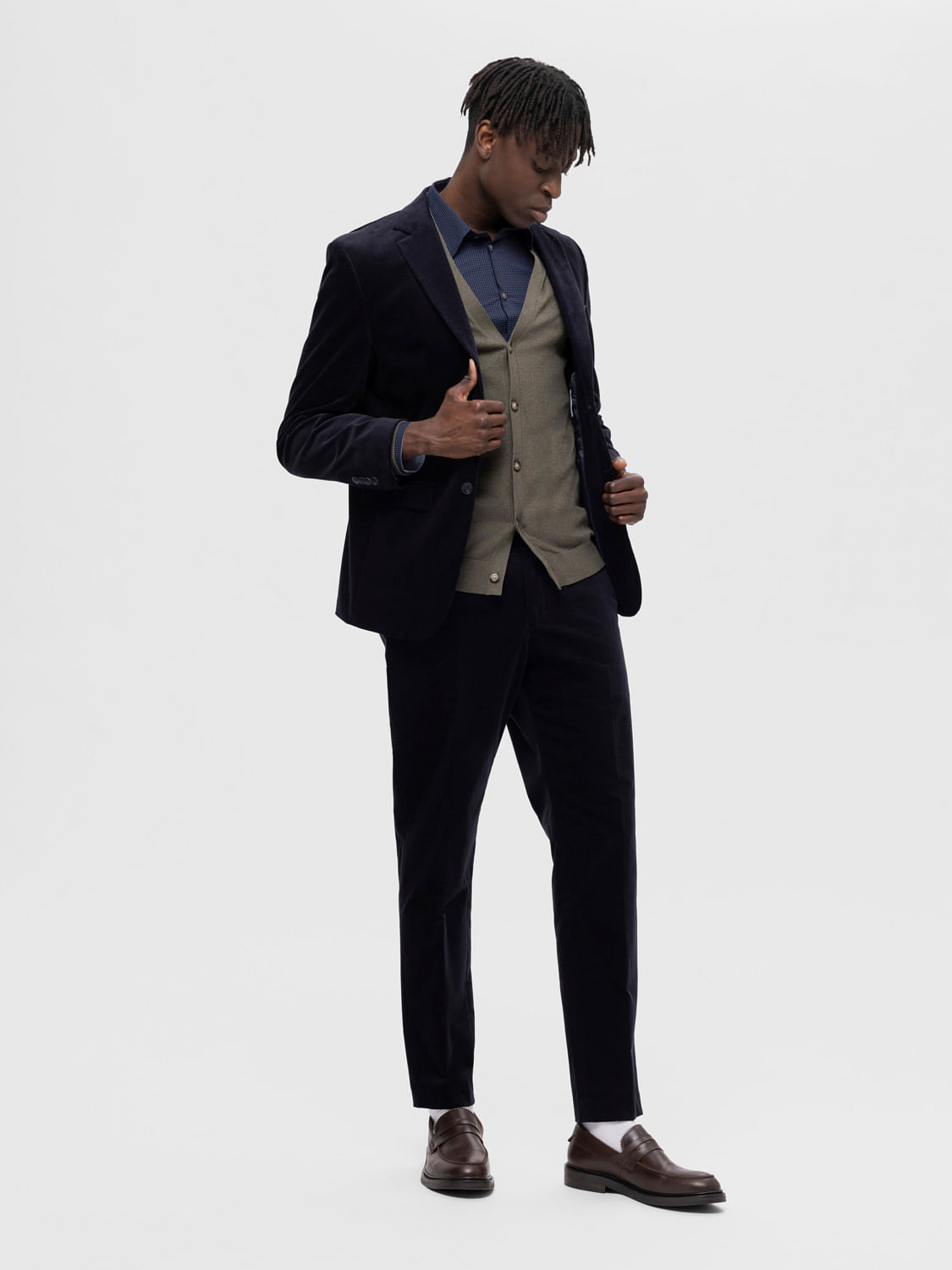 Black Tapered Trousers (Size 30/Men's) - RetailResaleShop