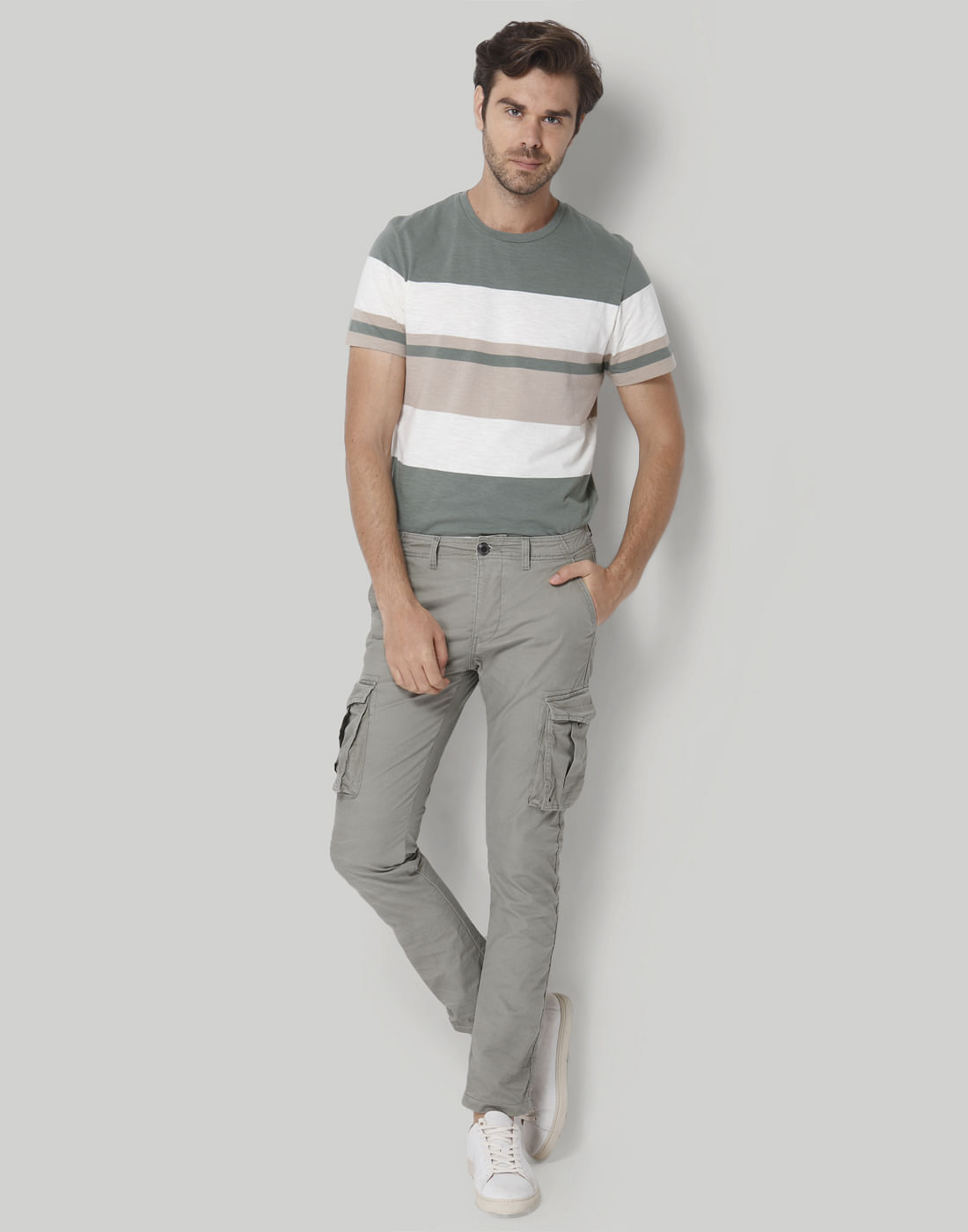 grey cargo jeans