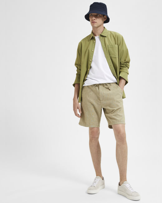 Green Mid Rise Linen Shorts