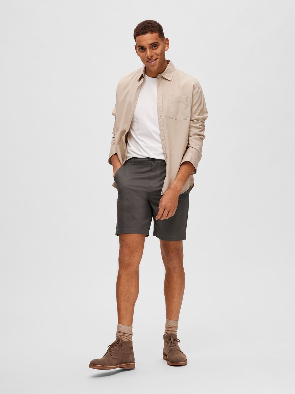 Chino hot sale shorts grey