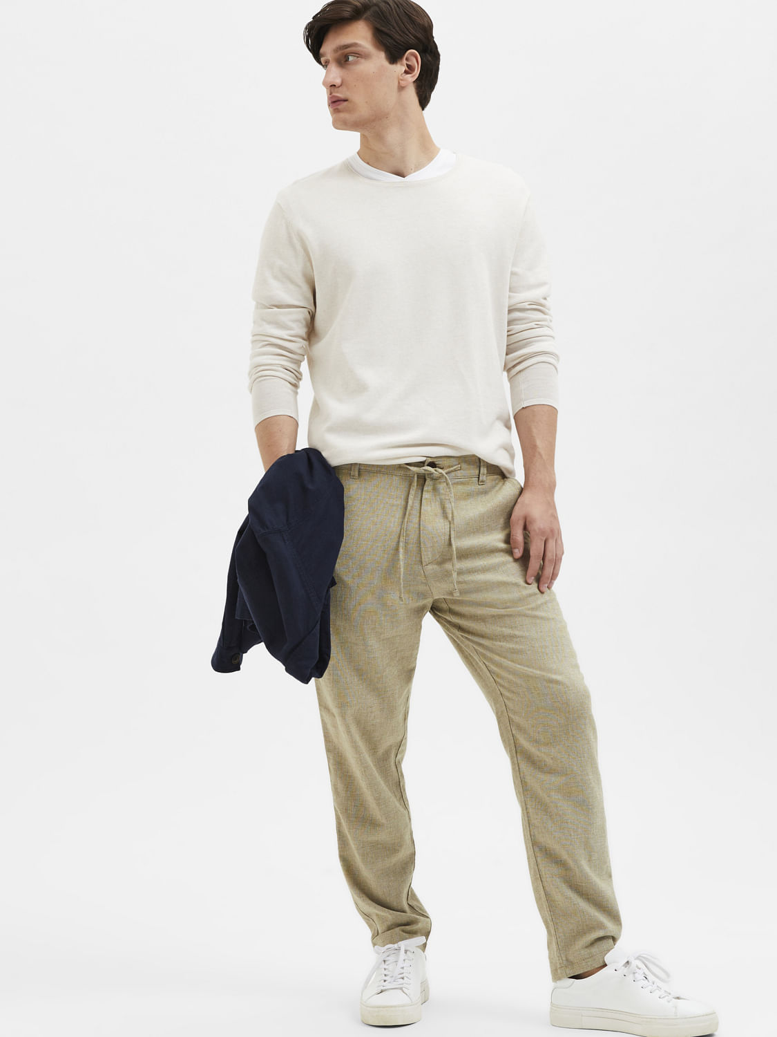 Green Pants for Men: Stylish Outfits and Recommended Items for a  Sophisticated Look | Men's Fashion Media OTOKOMAE