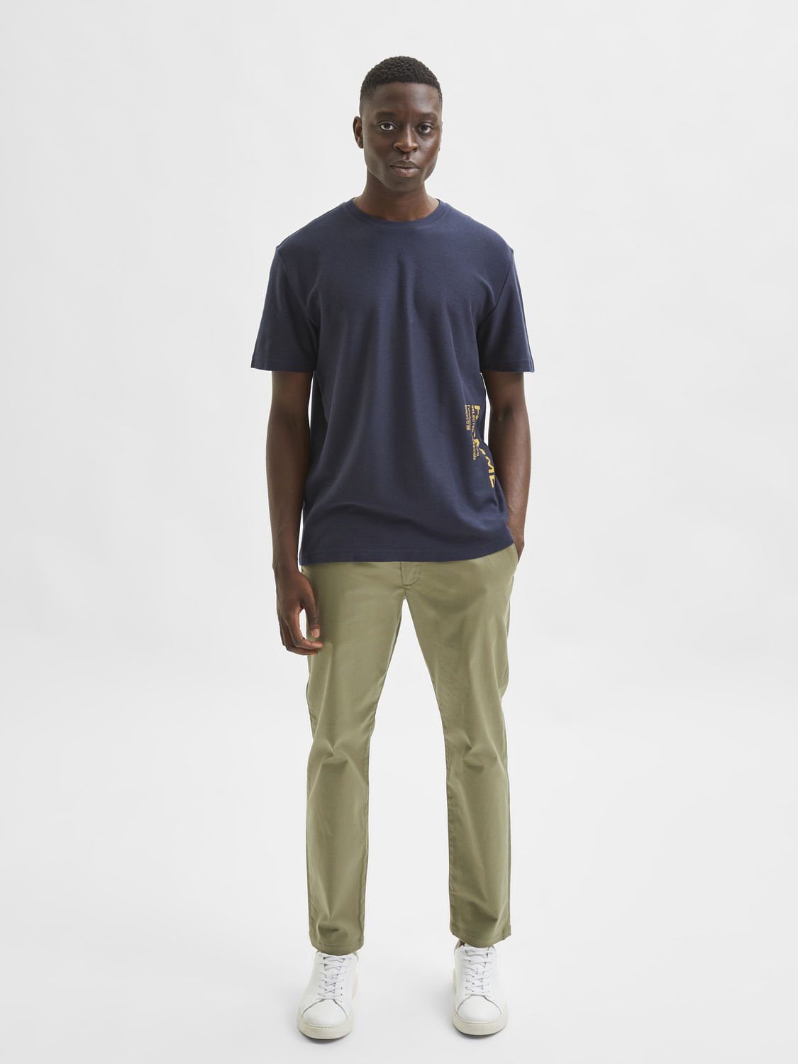 Low 2024 rise chinos