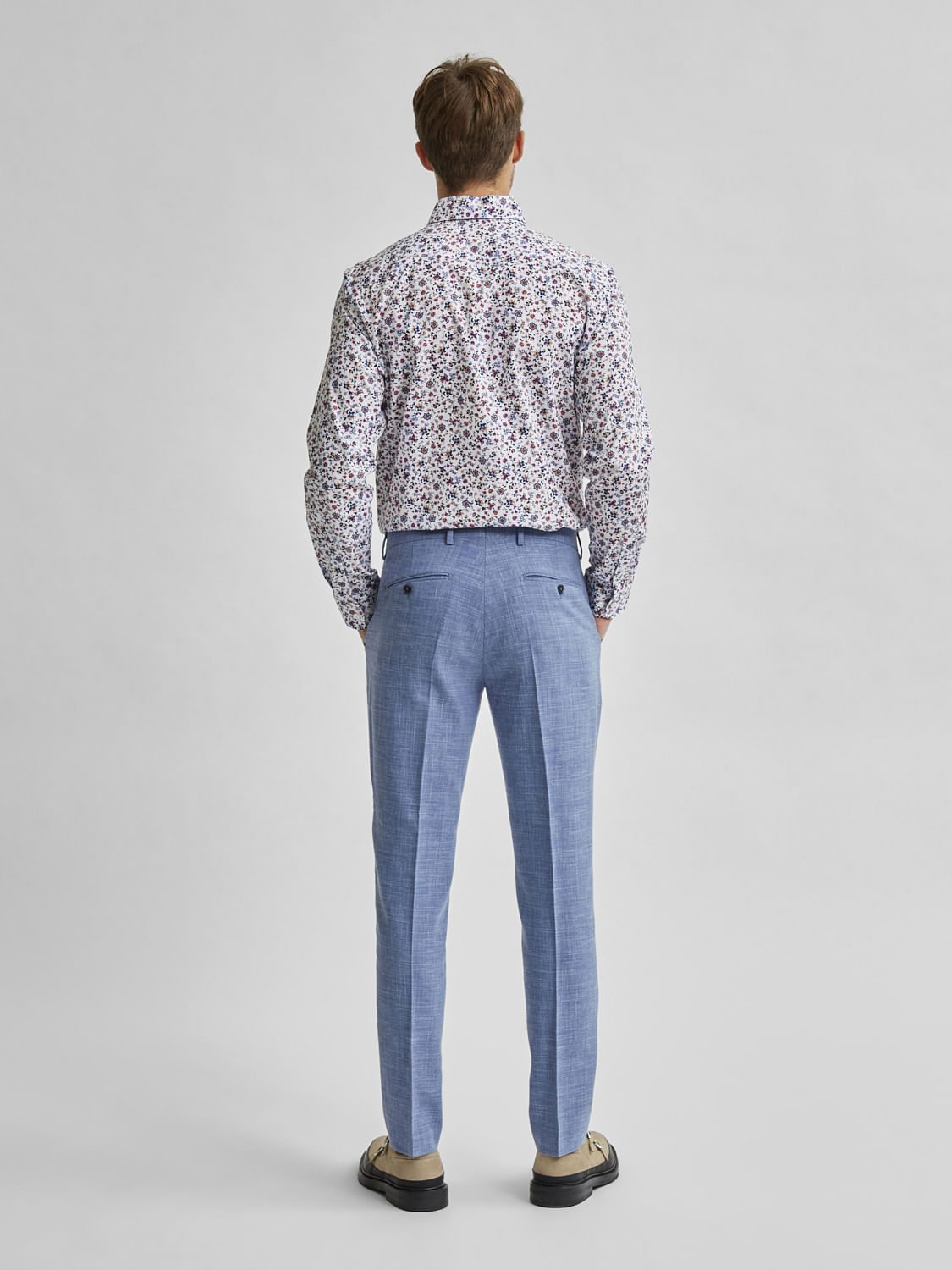 Slim fit: trousers with pressed pleats - sky blue | Comma