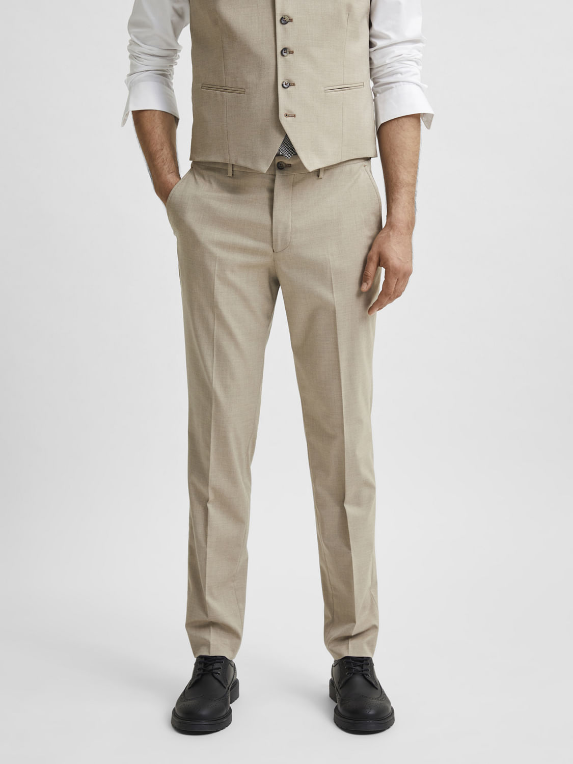 Buy Beige Slim Fit Trousers for Men Online at SELECTED HOMME 129584701