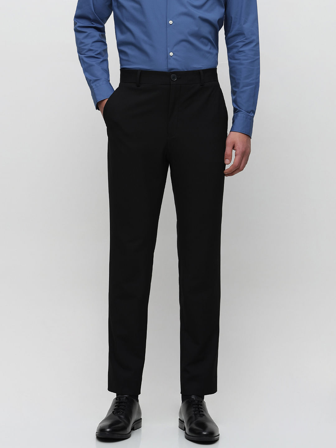 Buy Ted Baker Men Black Solid Slim Fit Chino Trousers Online - 752223 | The  Collective