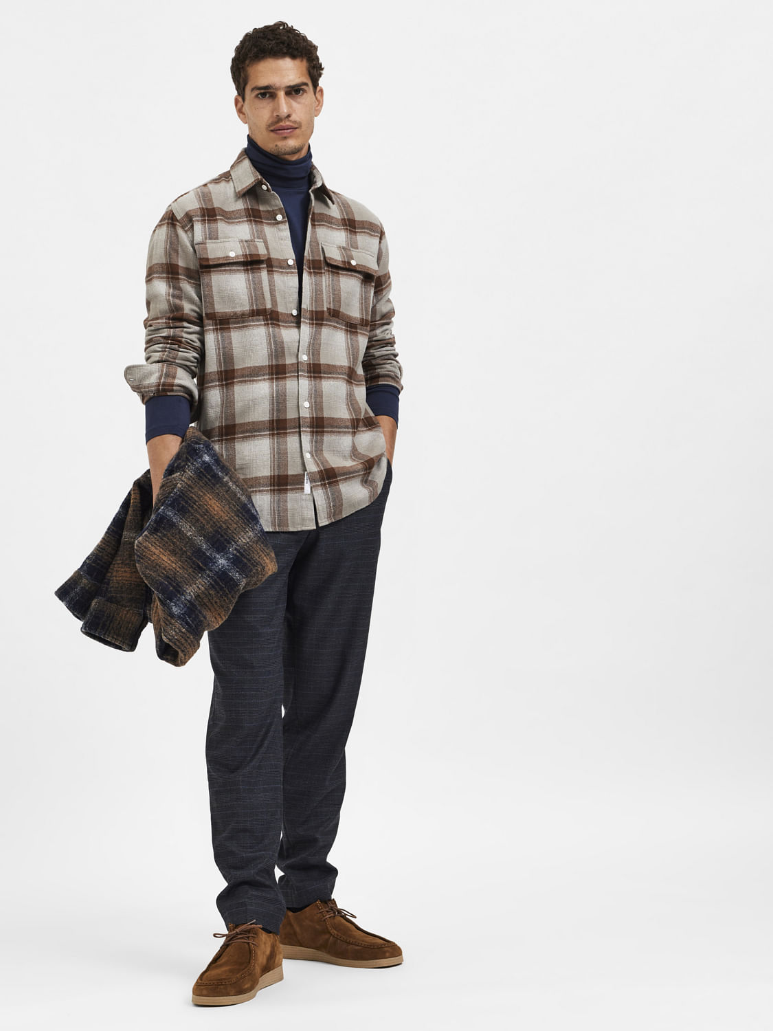 Grey Casual Trouser Plaid Pants Outfit Trends With Black Sweater Street  Style Mens Checked Trousers Outfit  Casual wear