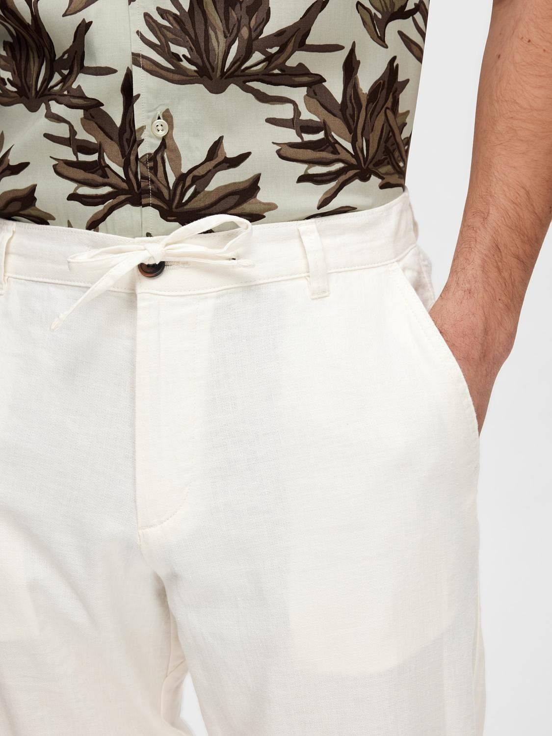 Men's Linen Trousers | Explore our New Arrivals | ZARA Serbia
