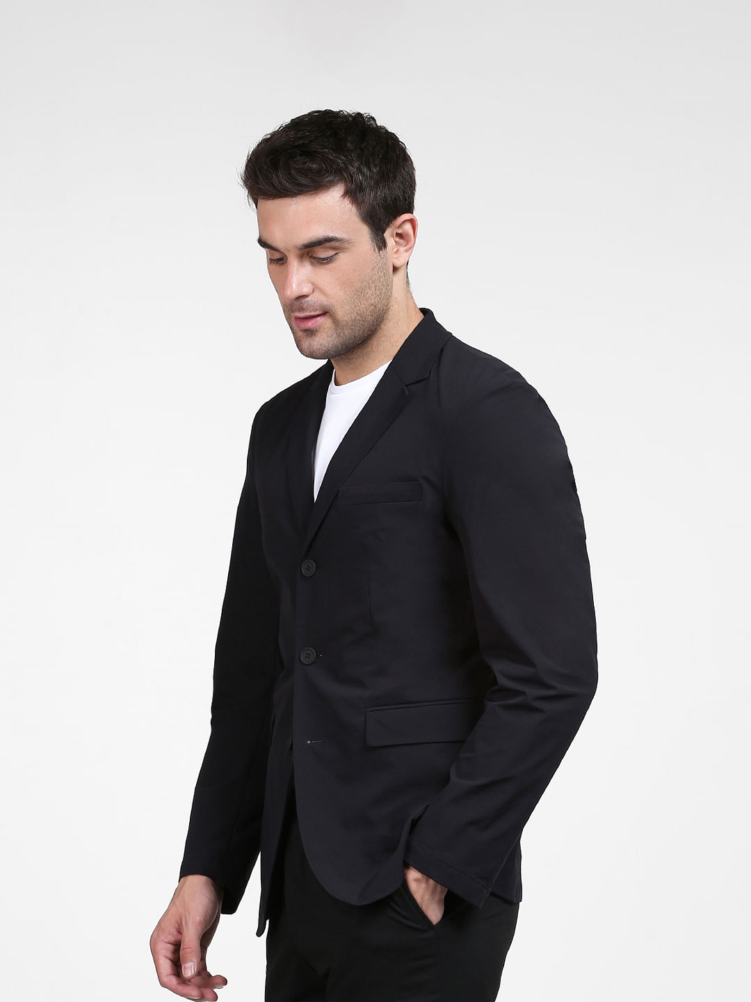 Shirt under black online blazer