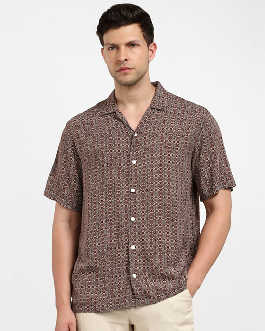 Dark Brown Printed Short Sleeves Shirt