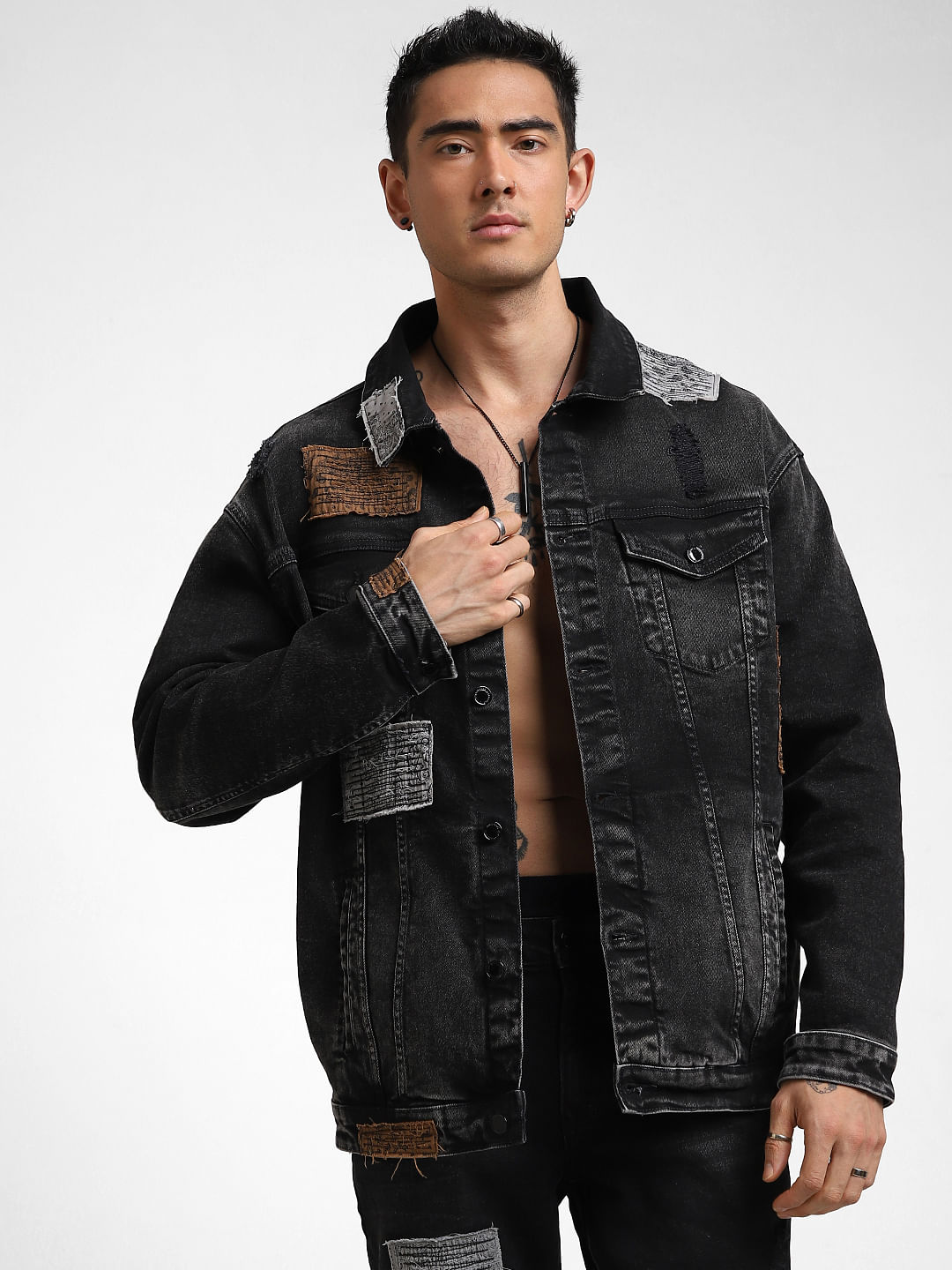 Buy online Grey Color Block Denim Jacket from Jackets for Men by Campus  Sutra for 1249 at 52 off  2023 Limeroadcom