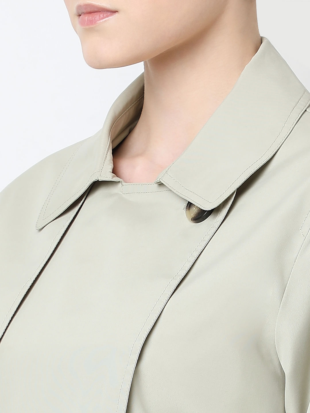BEIGE SHORT TRENCH COAT BEIGE SHORT TRENCH COAT