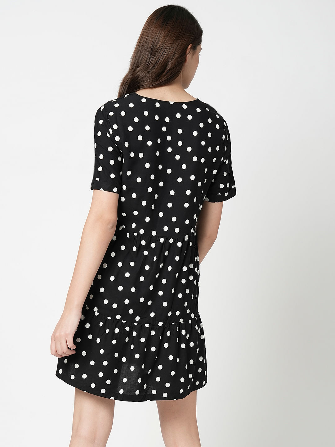 Black polka dots coord set | Summer fashion outfits, Black polka dot,  Trendy shirt designs