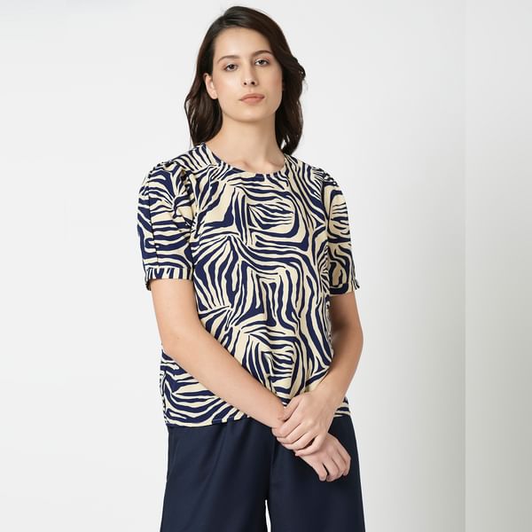VERO MODA i.scenery by VERO MODA Navy Blue Animal Print Top