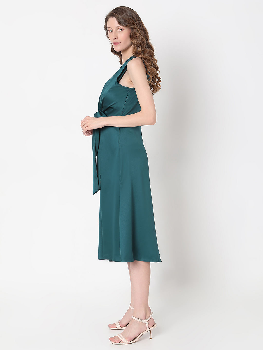 Sleeveless Crewneck Openwork Midi Dress in 2023 | Split dress, Knit midi  dress, Midi dress
