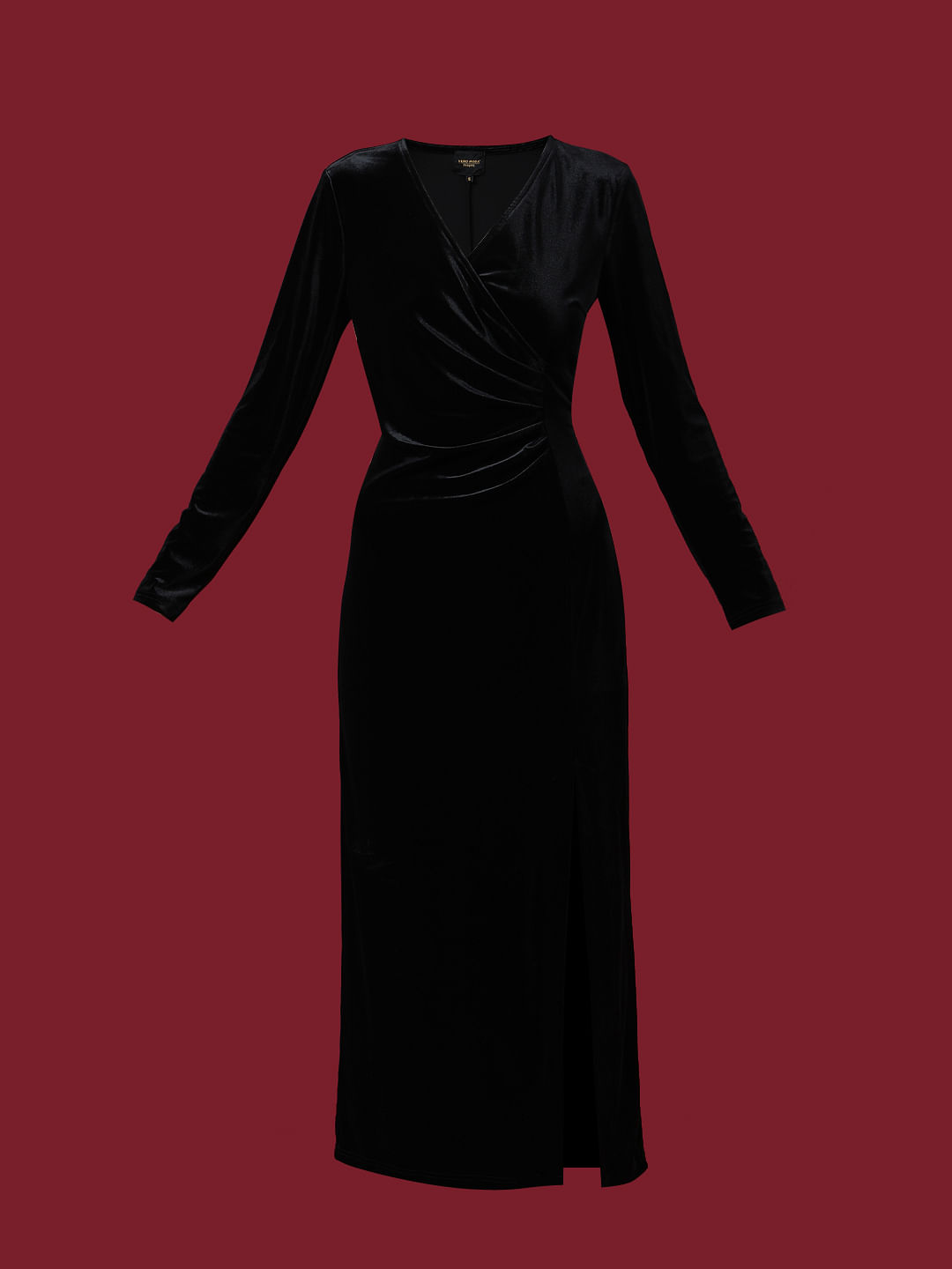 Fashion black velvet long sleeve gown