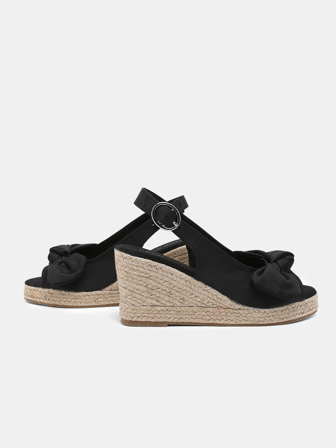 Black wedge discount shoes with strap