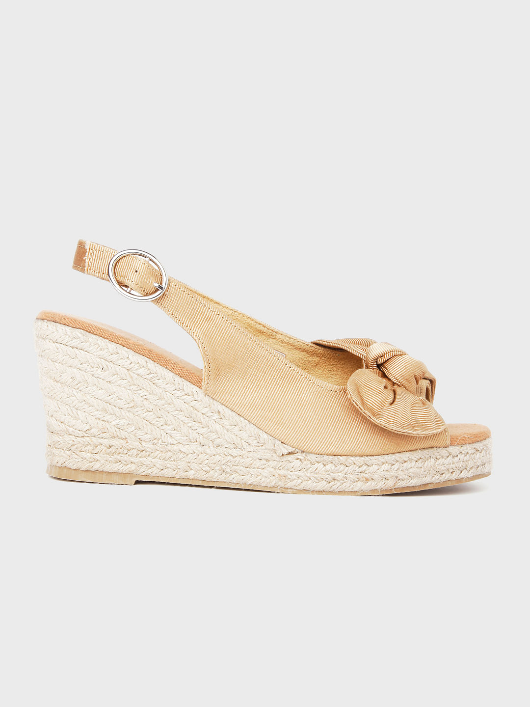 Wedge sandals with discount bow