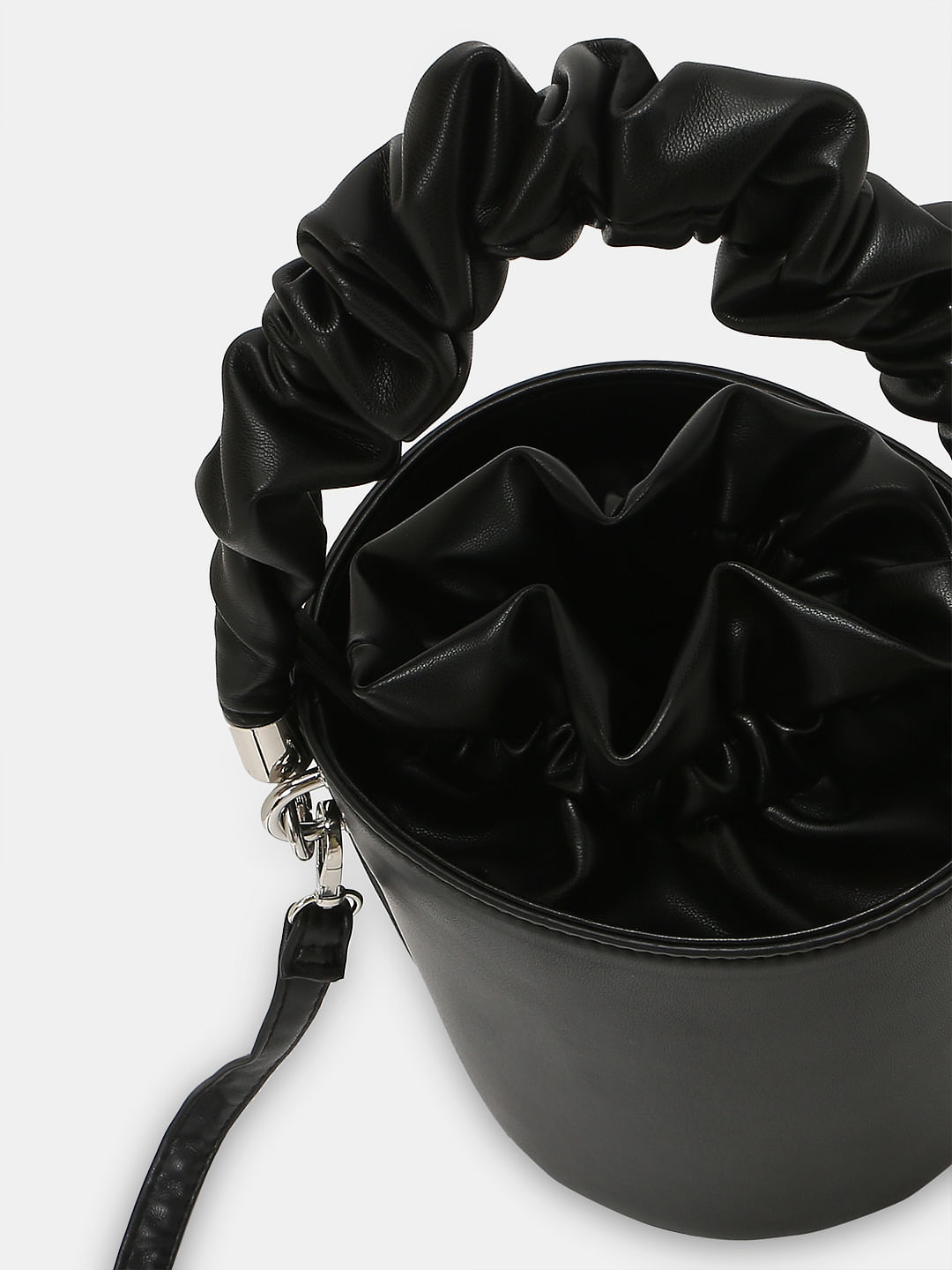 Bucket cheapest bag