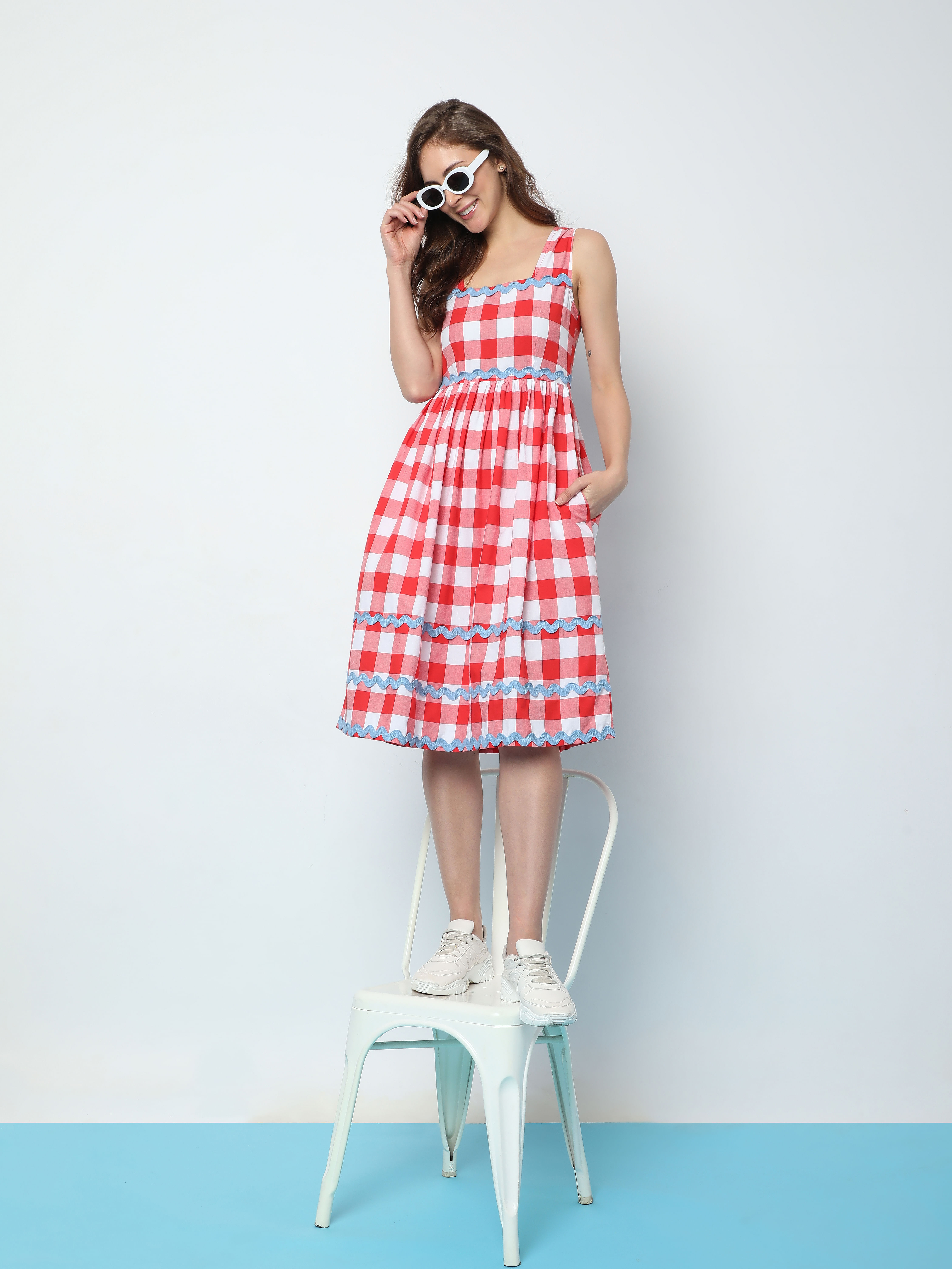 Plaid Print Shirred Detail Dress | Checkered dress, Black and white summer  dresses, Gingham fashion