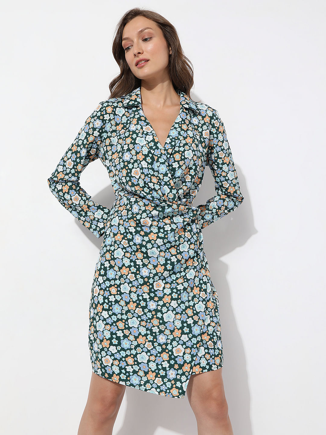 A Dress With a Little Lemon Print: Vero Moda Checks Lemon Print Minidress |  10 Lemon-Print Dresses That'll Transport You to the Amalfi Coast | POPSUGAR  Fashion UK Photo 11