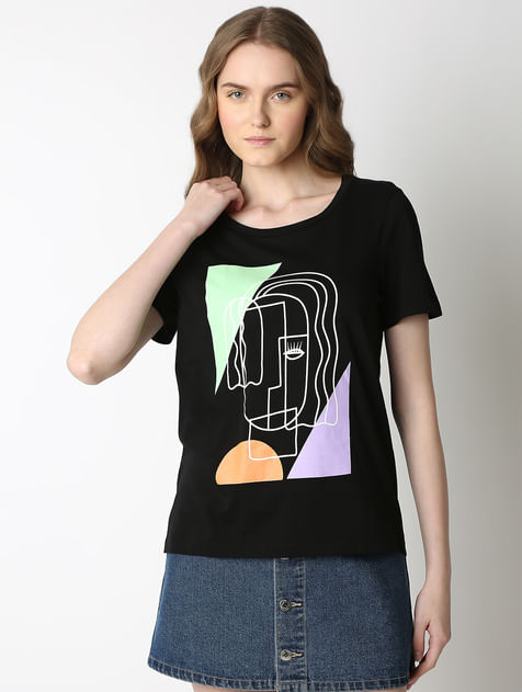 Black Graphic Print T-shirt