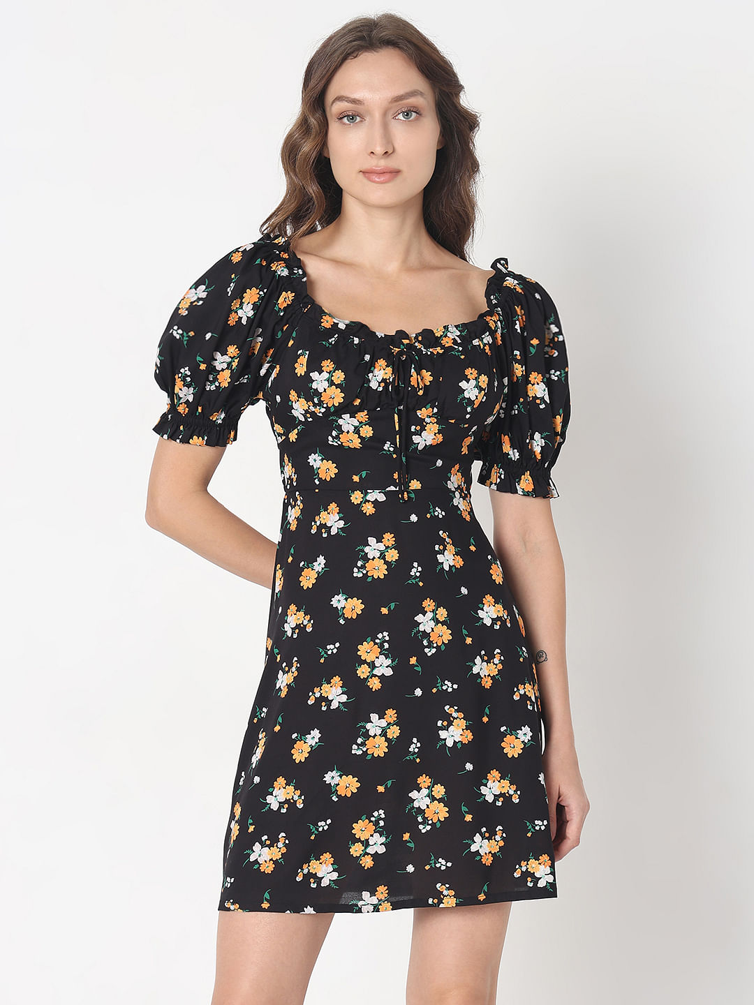 WornOnTV: Anna Kendrick's black floral print dress on The Kelly Clarkson  Show | Clothes and Wardrobe from TV