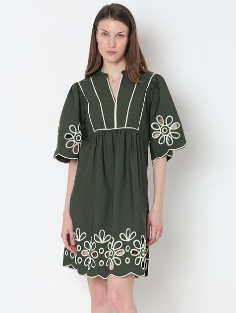 Green Contrast Piping Dress