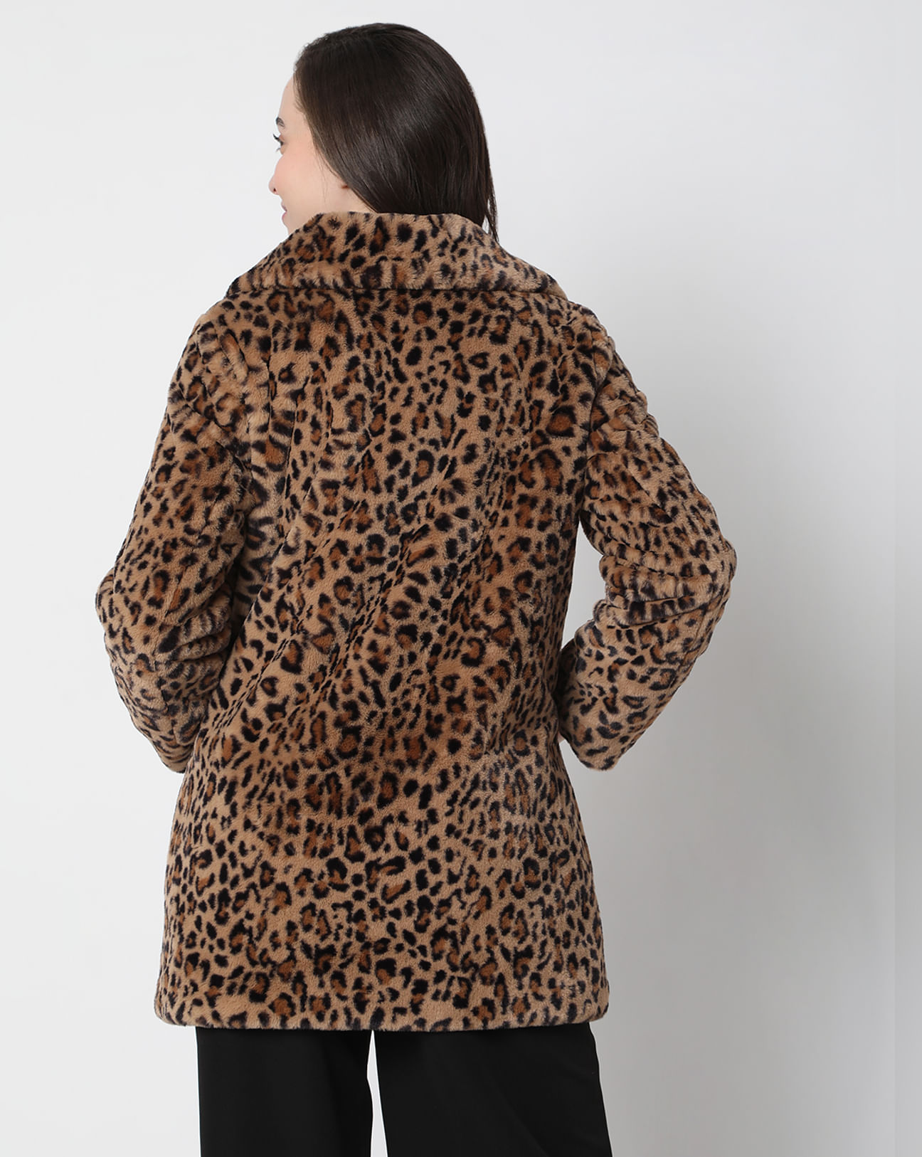 Desværre skæbnesvangre vedholdende Brown Animal Print Faux Fur Jacket