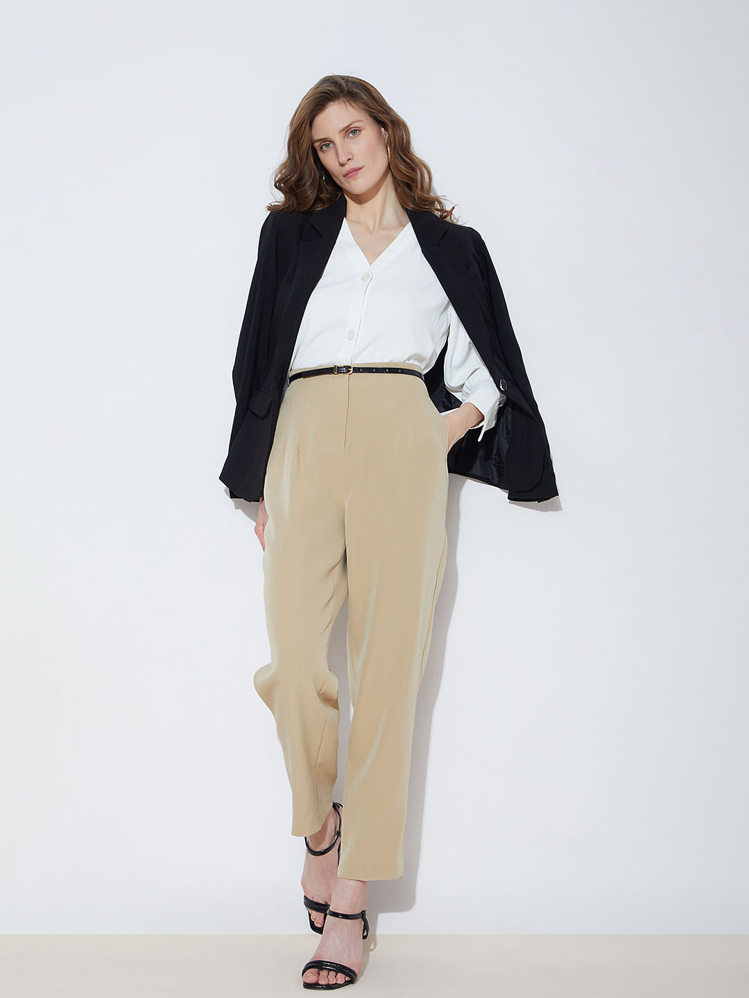 What To Wear With Beige Pants Female  TOPGURL