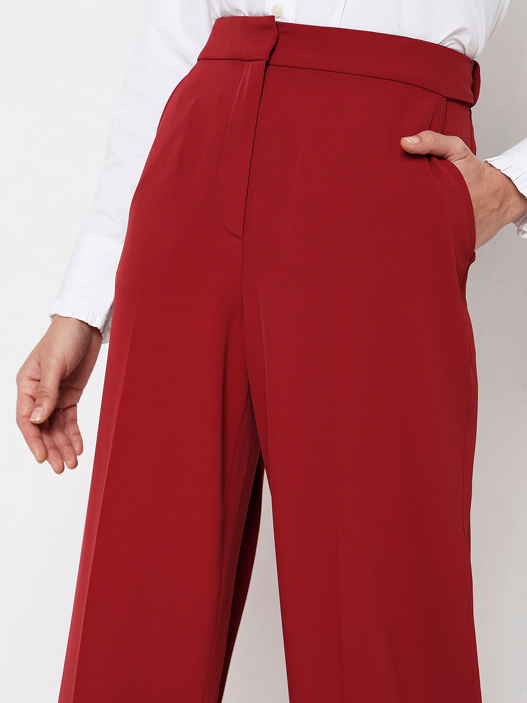 Women's Crepe Pant in Red | Lola