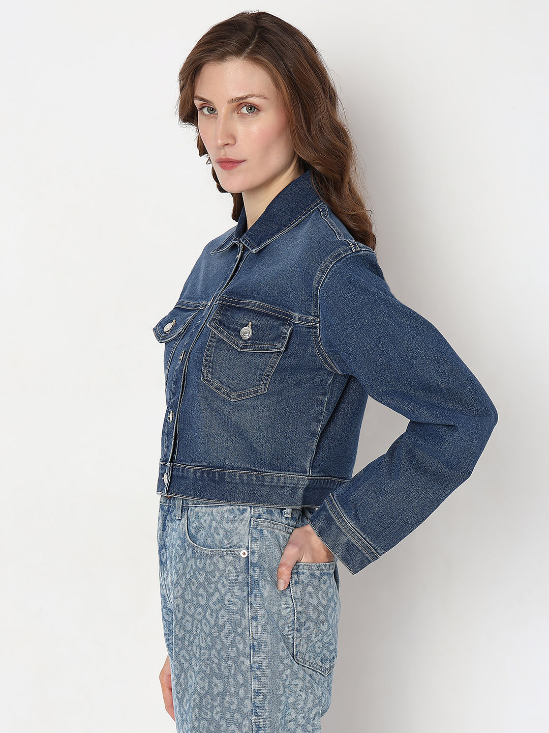 Fitted denim jacket for women | boohoo UK