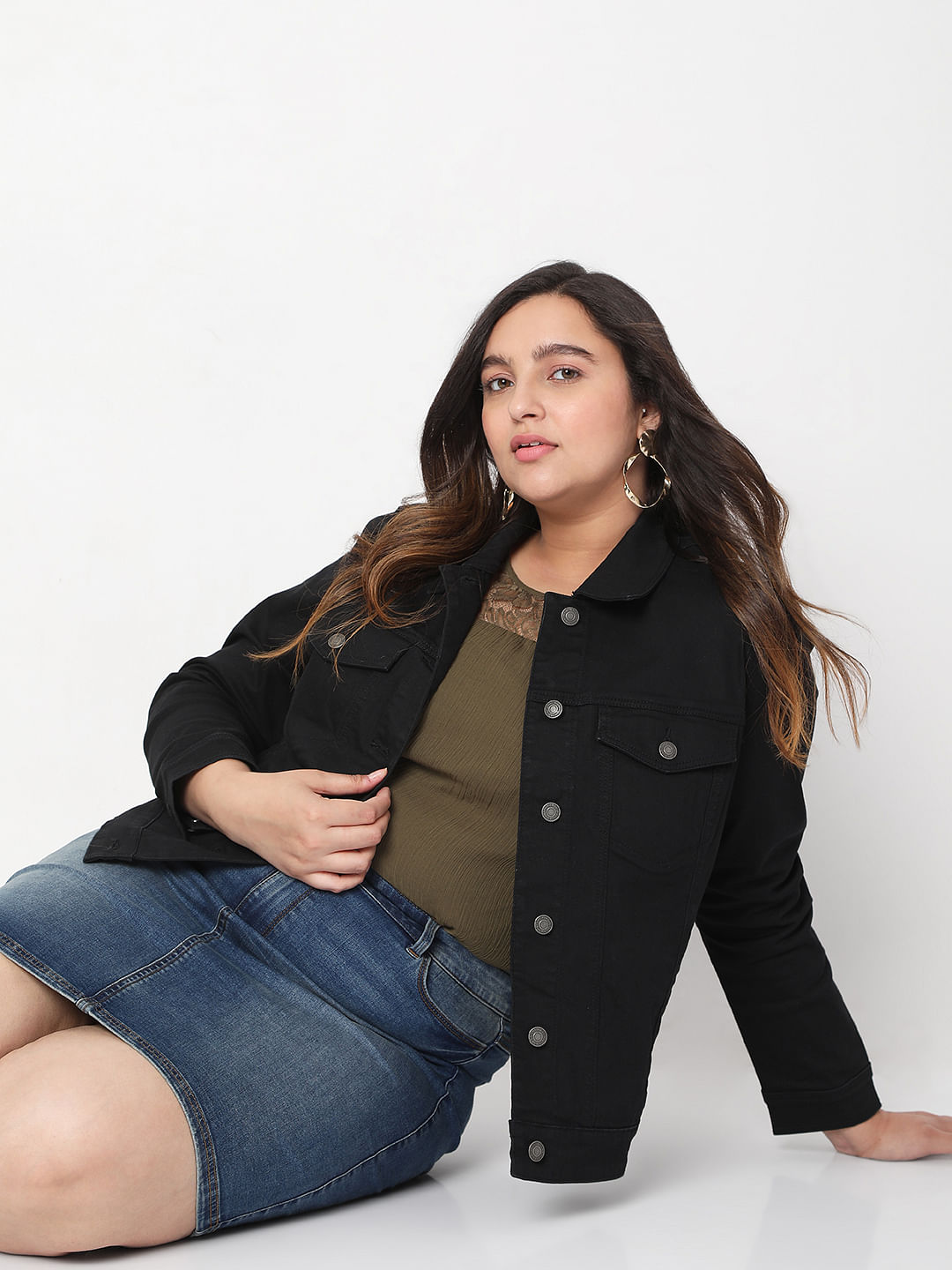 All You Need Is a Really Good Coat—30 Chic Styles Worth Buying This Season  | Denim jacket, Denim fashion, Black denim jacket