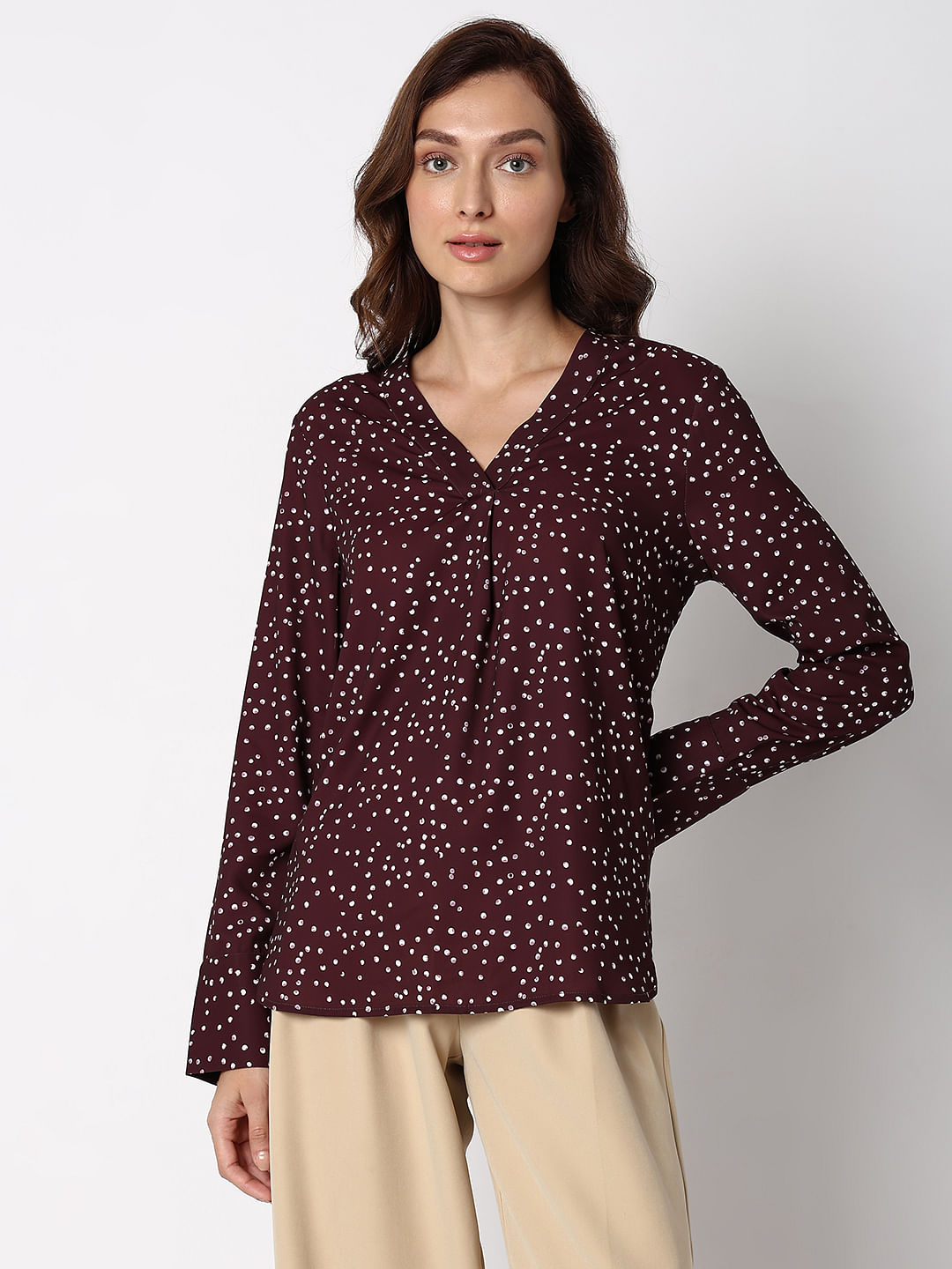 Maroon polka store dot top