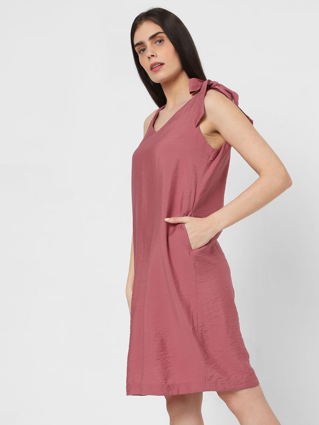 shoulder tie shift dress