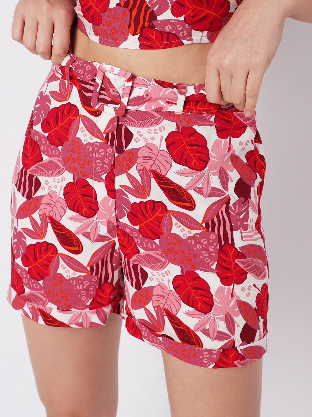 Shorts pink best sale