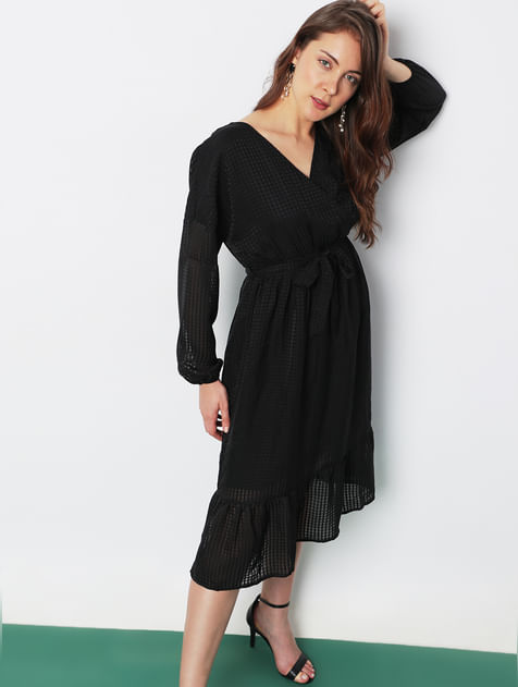 Black Textured Tiered Midi Dress