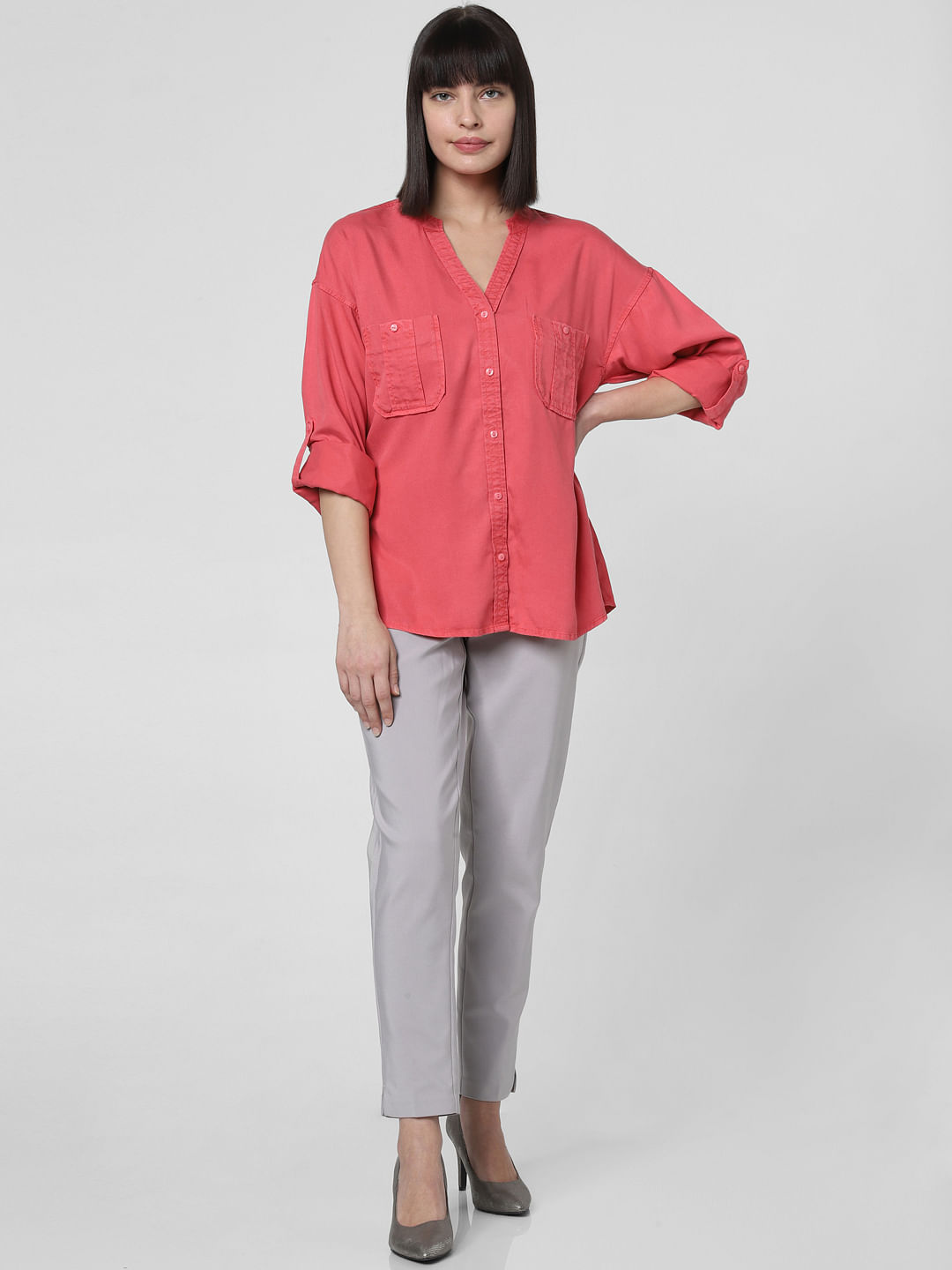 coral shirt outfit