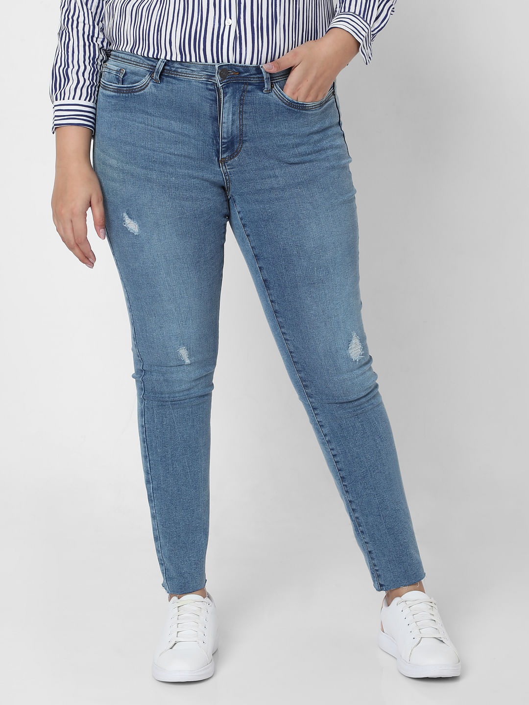 low rise distressed skinny jeans