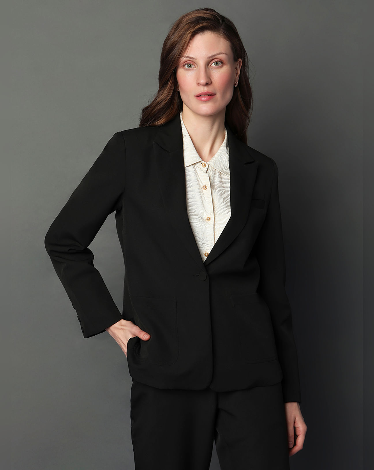 Buy Black Formal Suit With Trouser Pants and Regular Fit Blazer for Women,  Black Blazer and Crop Top, Womens Black Pantsuit Set Online in India 