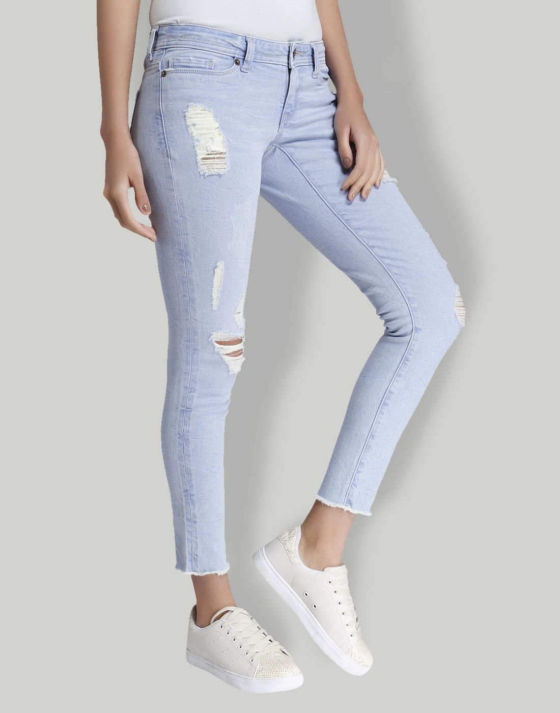low waist slim fit jeans