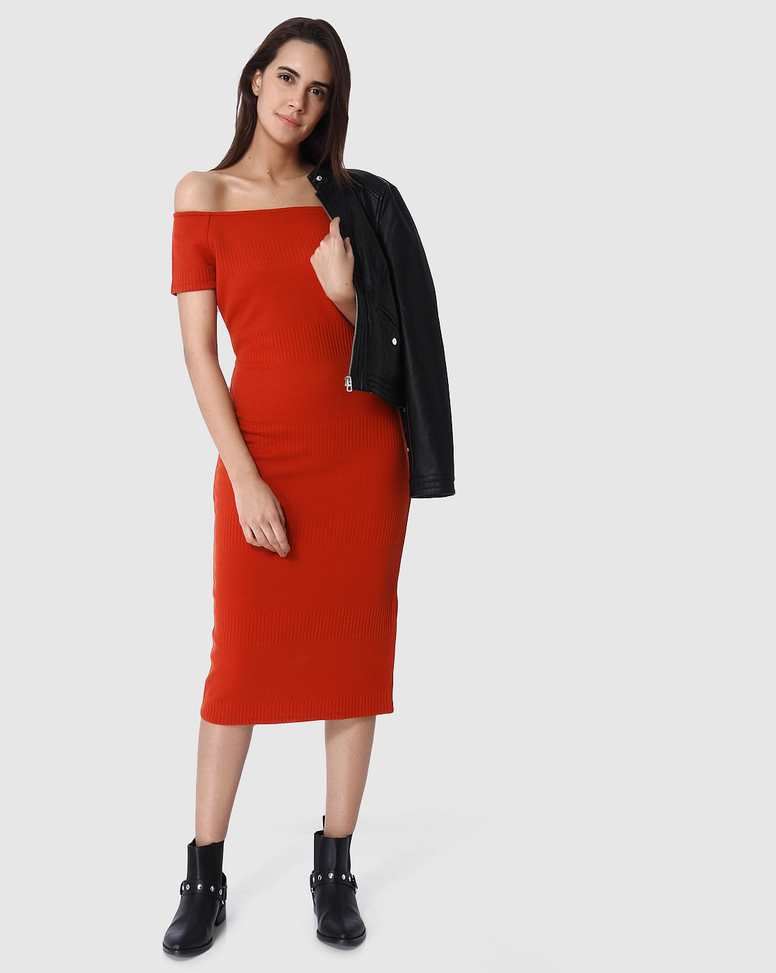 red bodycon off the shoulder dress