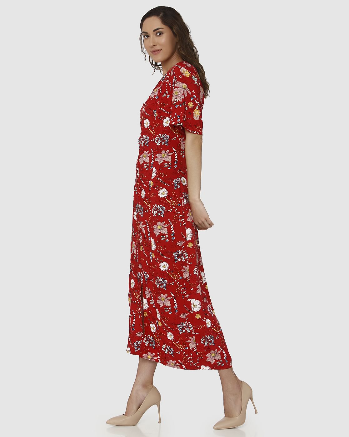 red maxi dress with slit