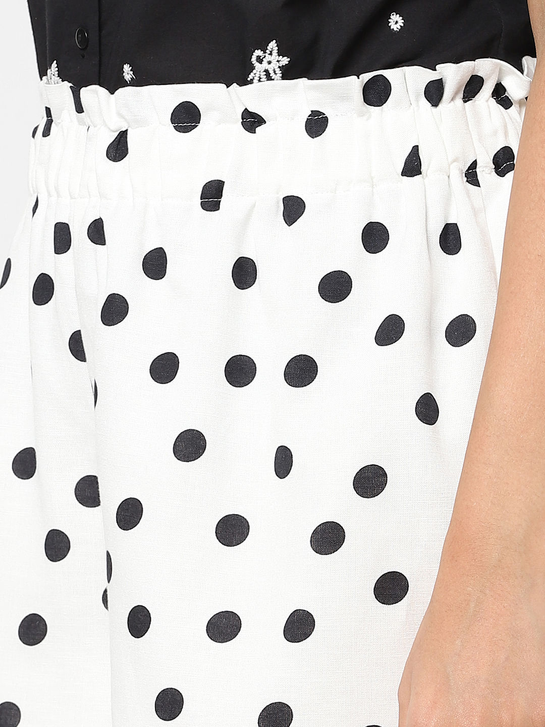 Black and white 2024 polka dot shorts